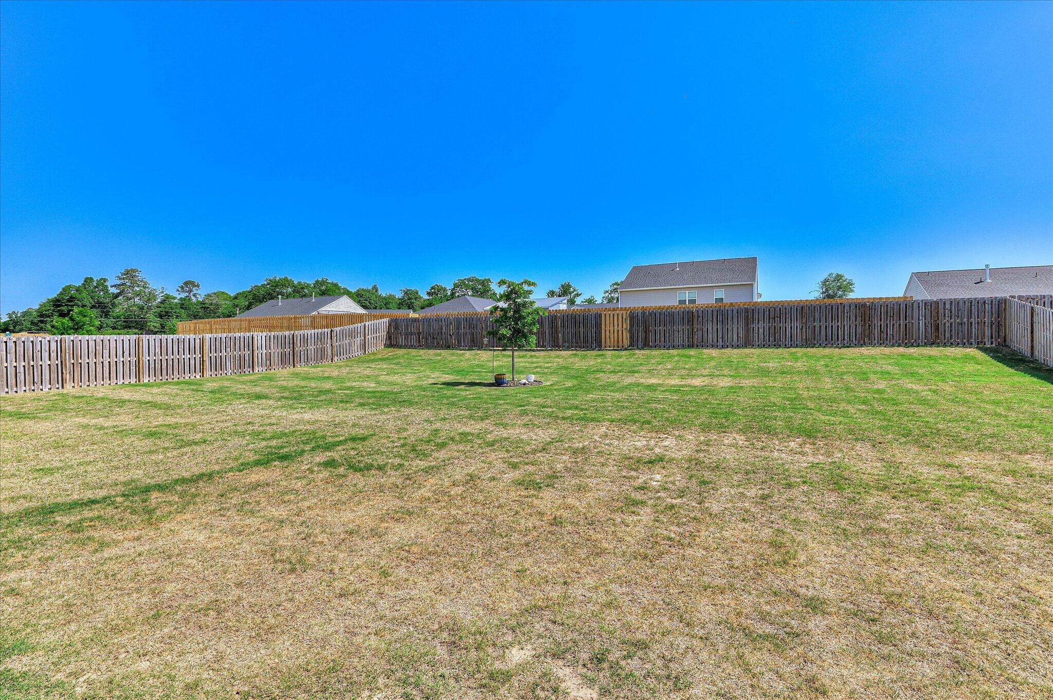 7069 Sideboard Crossing Property Photo 35
