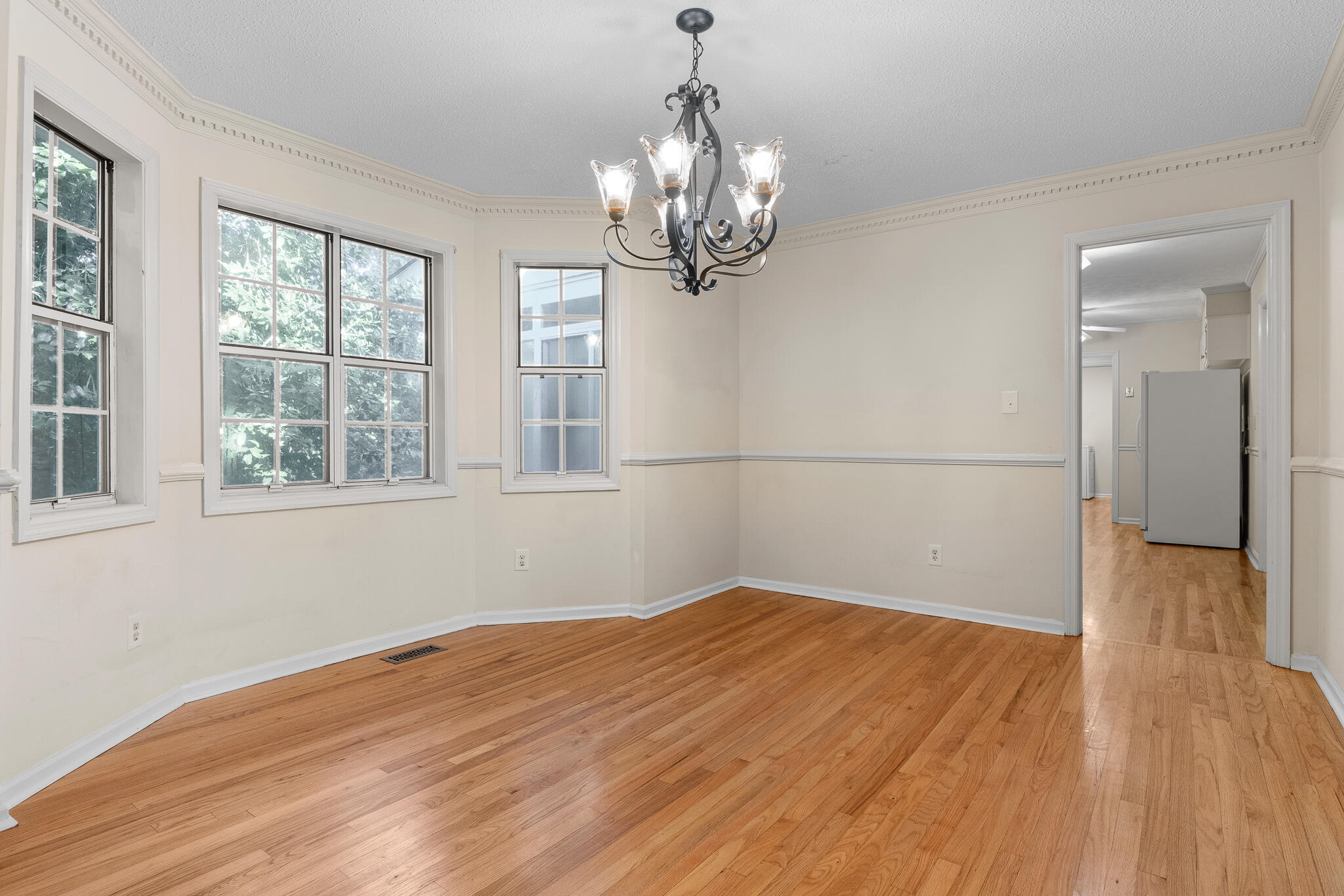 535 Crystal Creek Property Photo 7
