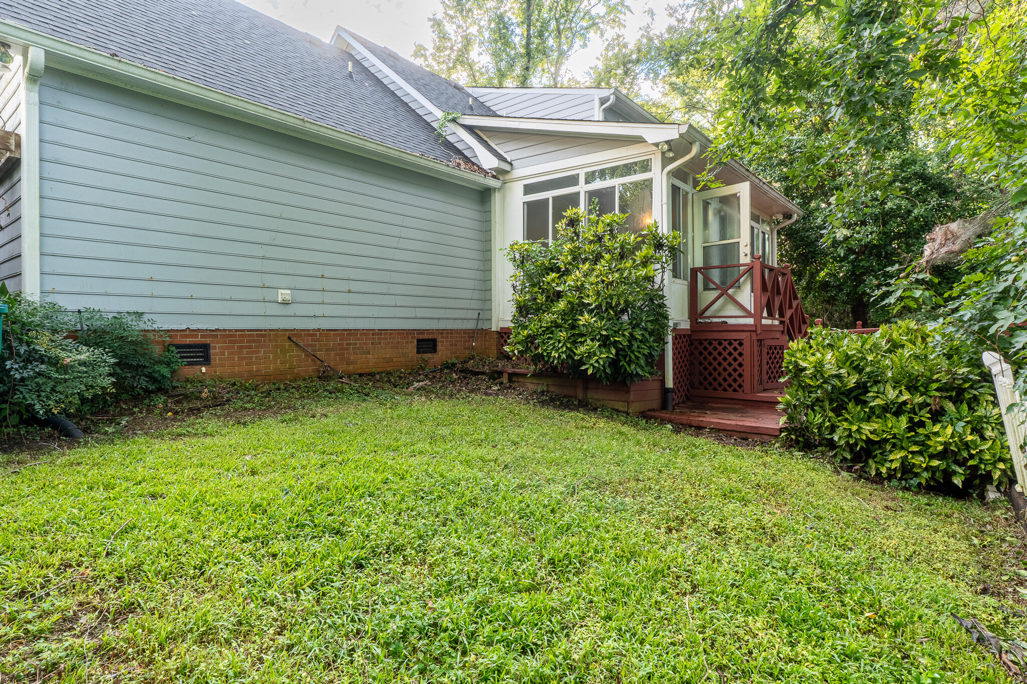535 Crystal Creek Property Photo 31