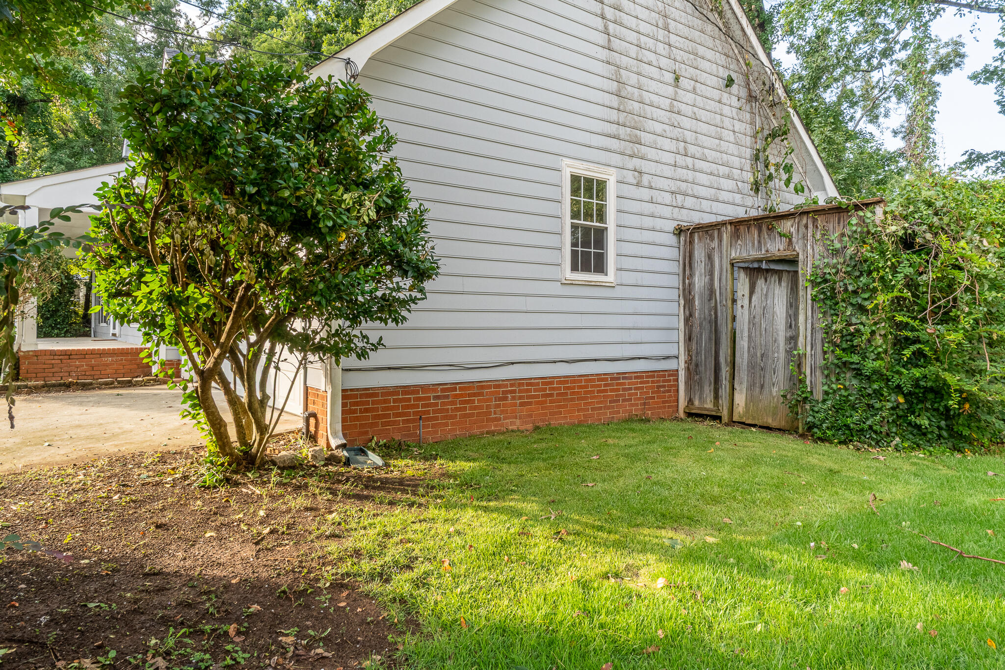 535 Crystal Creek Property Photo 33