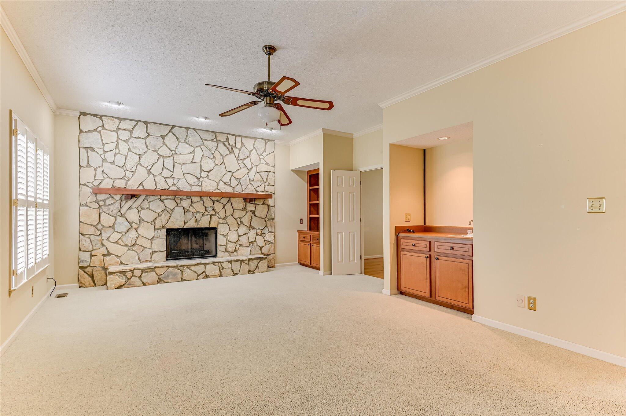 2713 Boars Head Road Property Photo 9