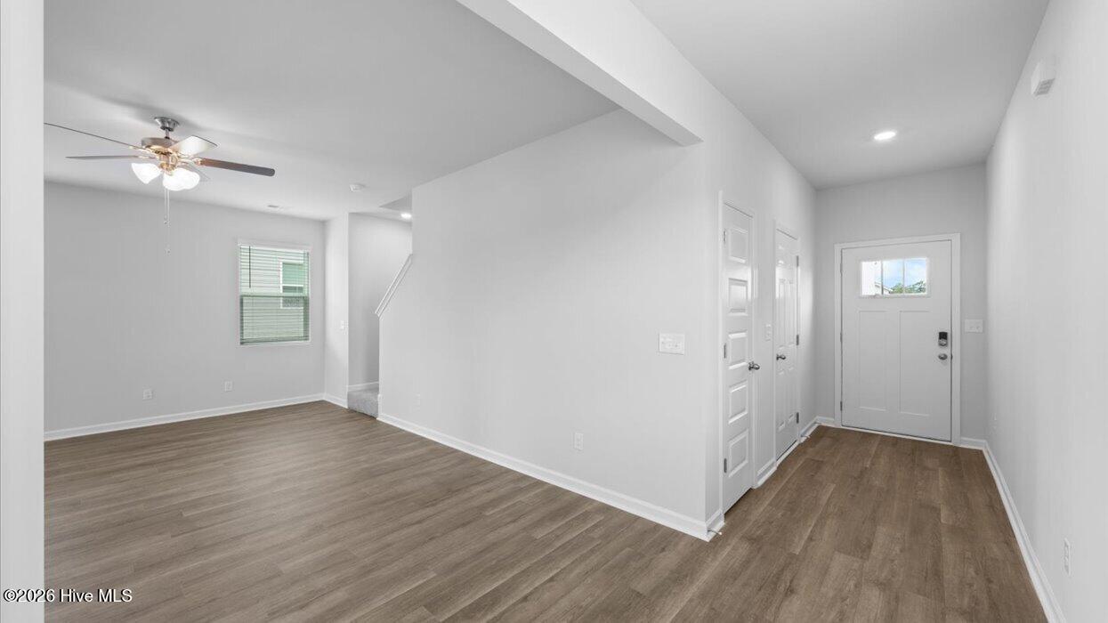 696 Lytham Drive Property Photo 18