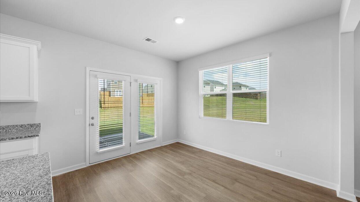 696 Lytham Drive Property Photo 20
