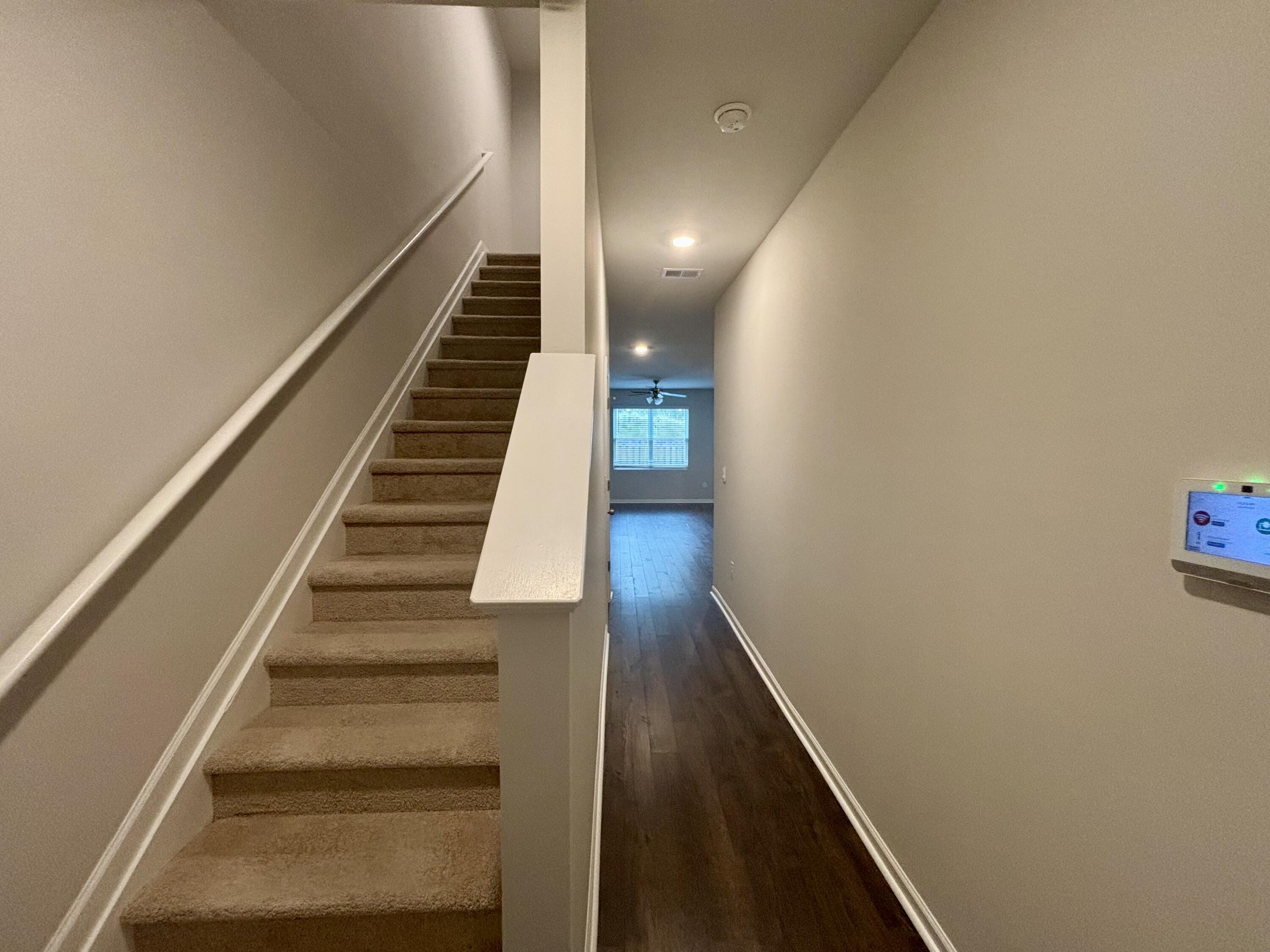 934 Quaint Parish Circle Property Photo 3