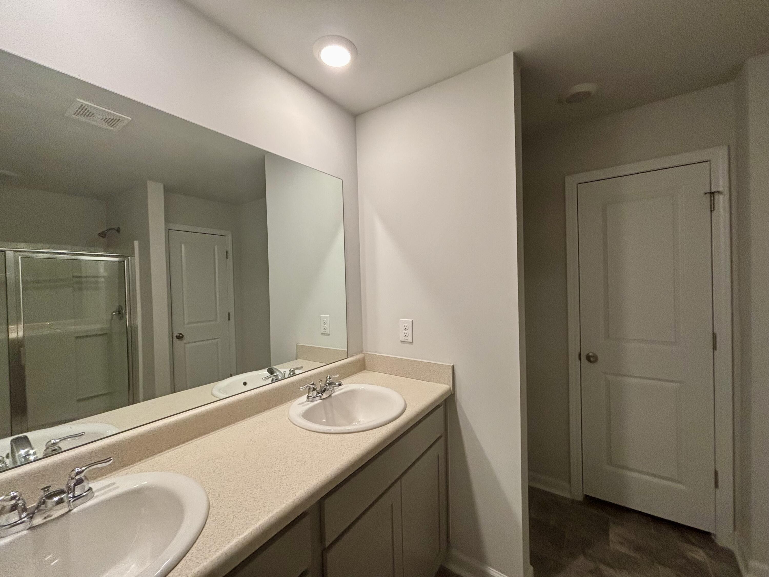 934 Quaint Parish Circle Property Photo 12