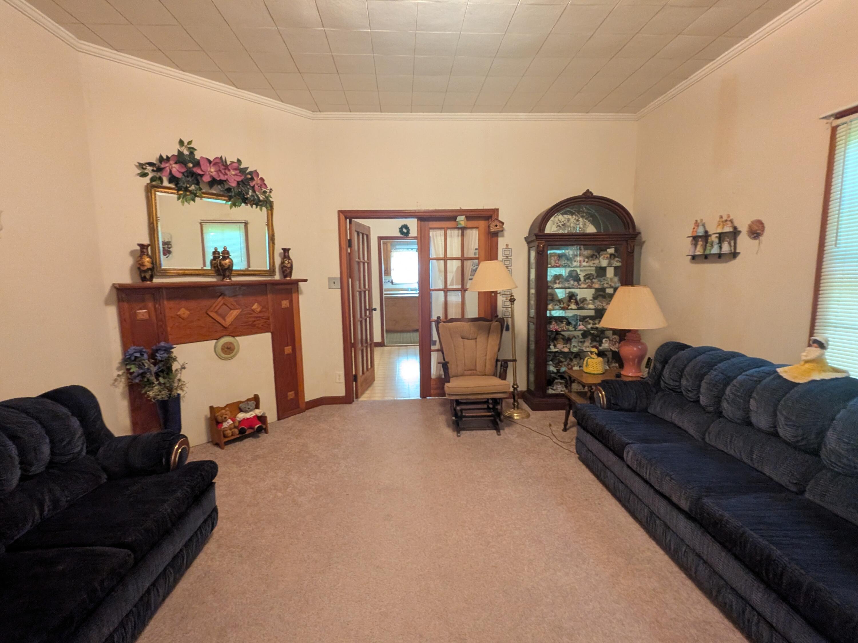 418 Mims Street Property Photo 6