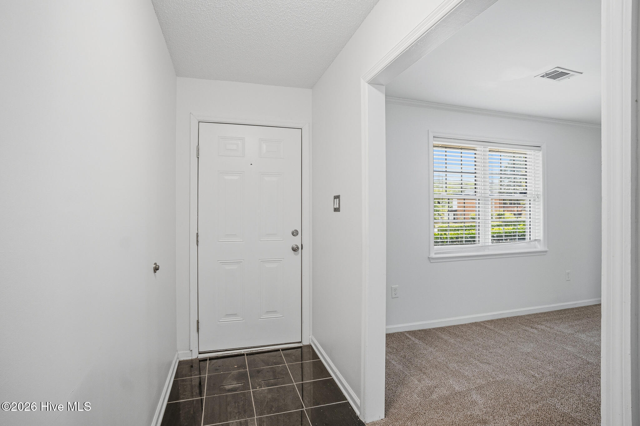 3420 Linderwood Drive Property Photo 6