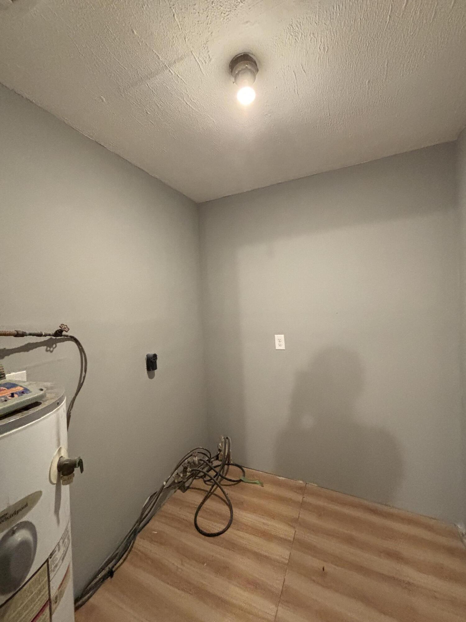 411 Artmus Street Property Photo 17