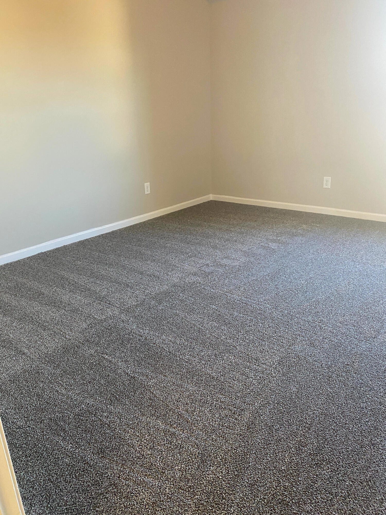 3005 Burgess Street Property Photo 23