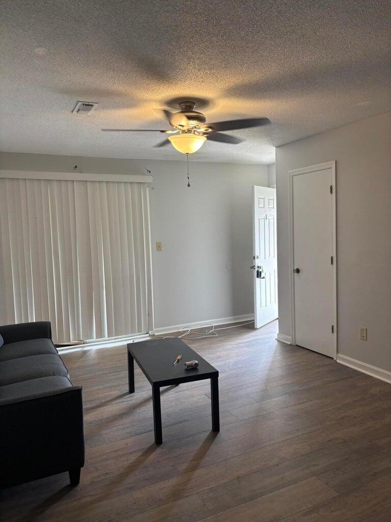 2412 Antebellum Drive A Property Photo 6