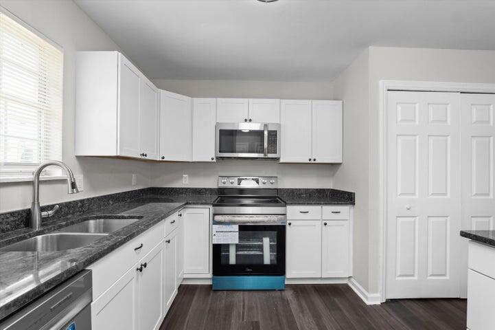 3542 Windermere Drive Property Photo 12