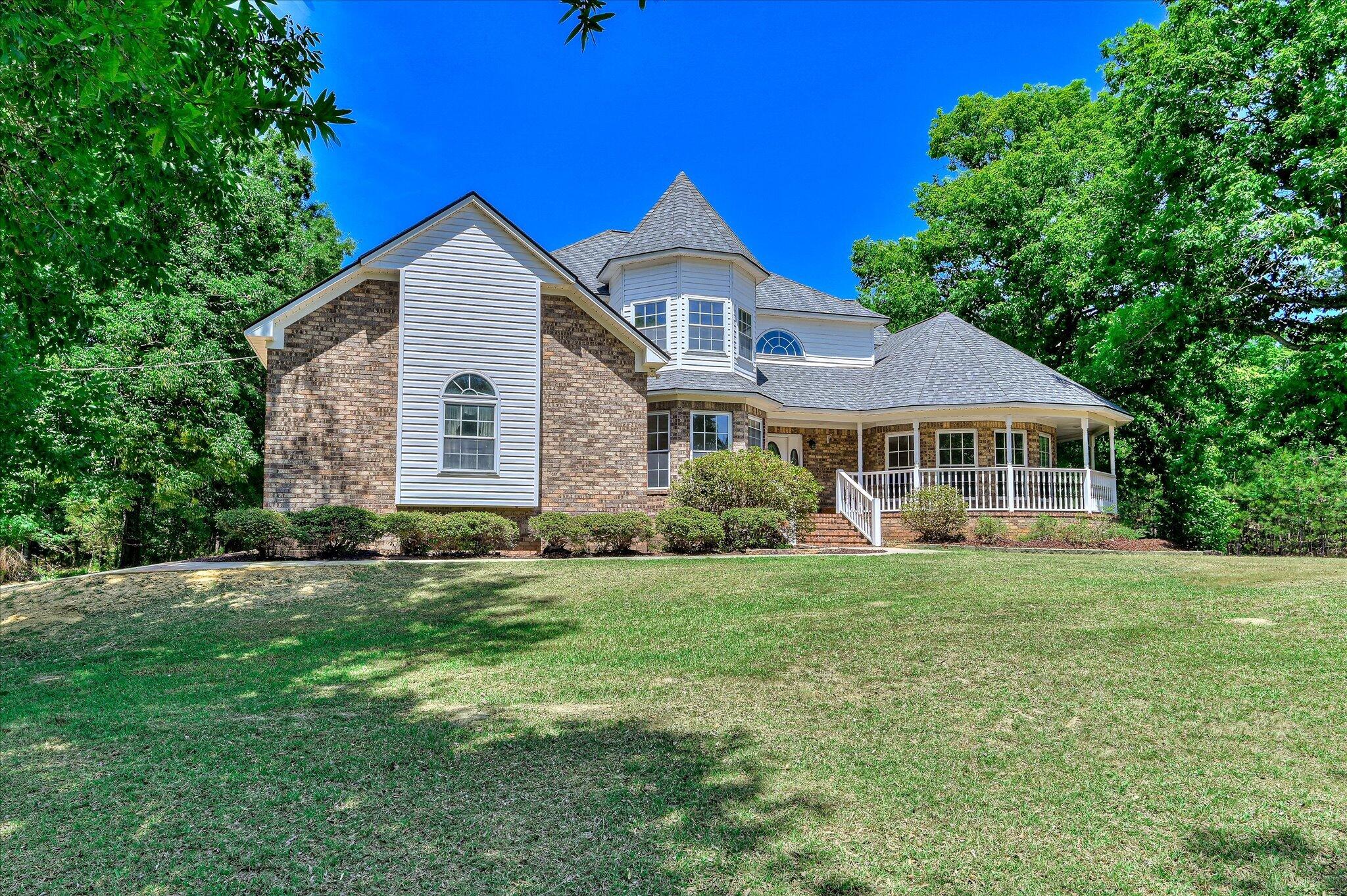 1154 Water Oak Drive Property Photo 1