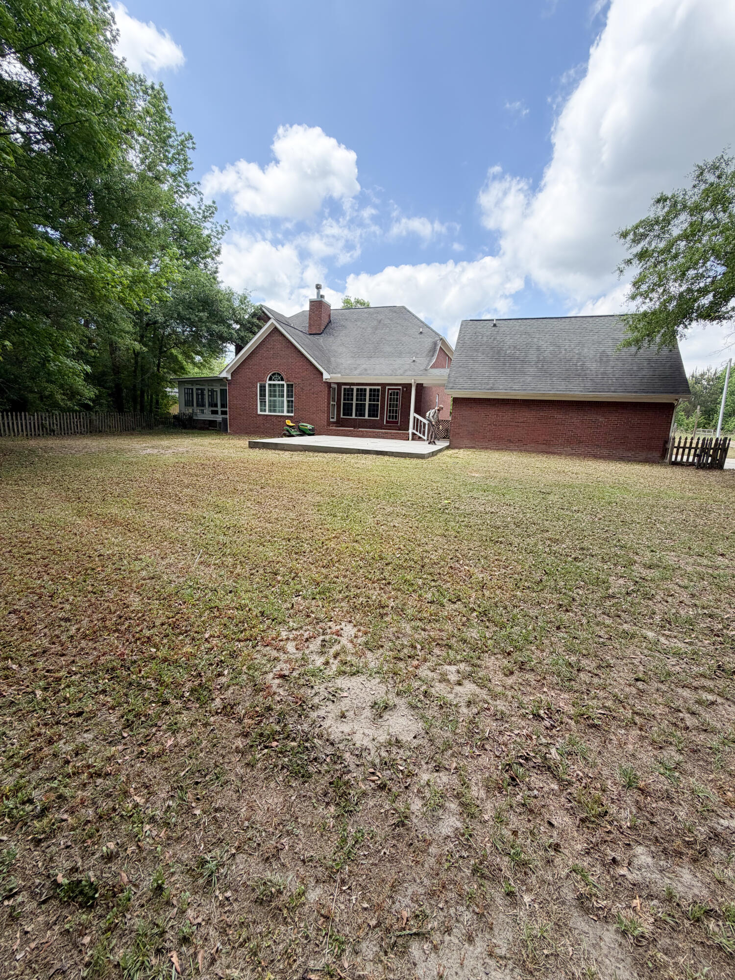 882 Rustic Oak Bend Property Photo 3