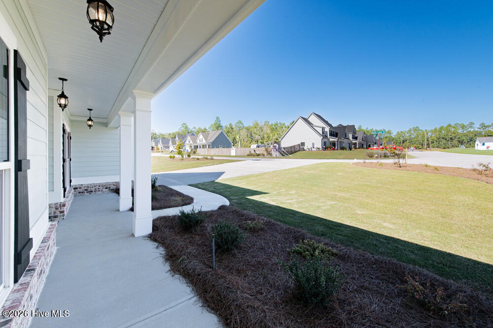 686 Slade Lake Drive Property Photo 4