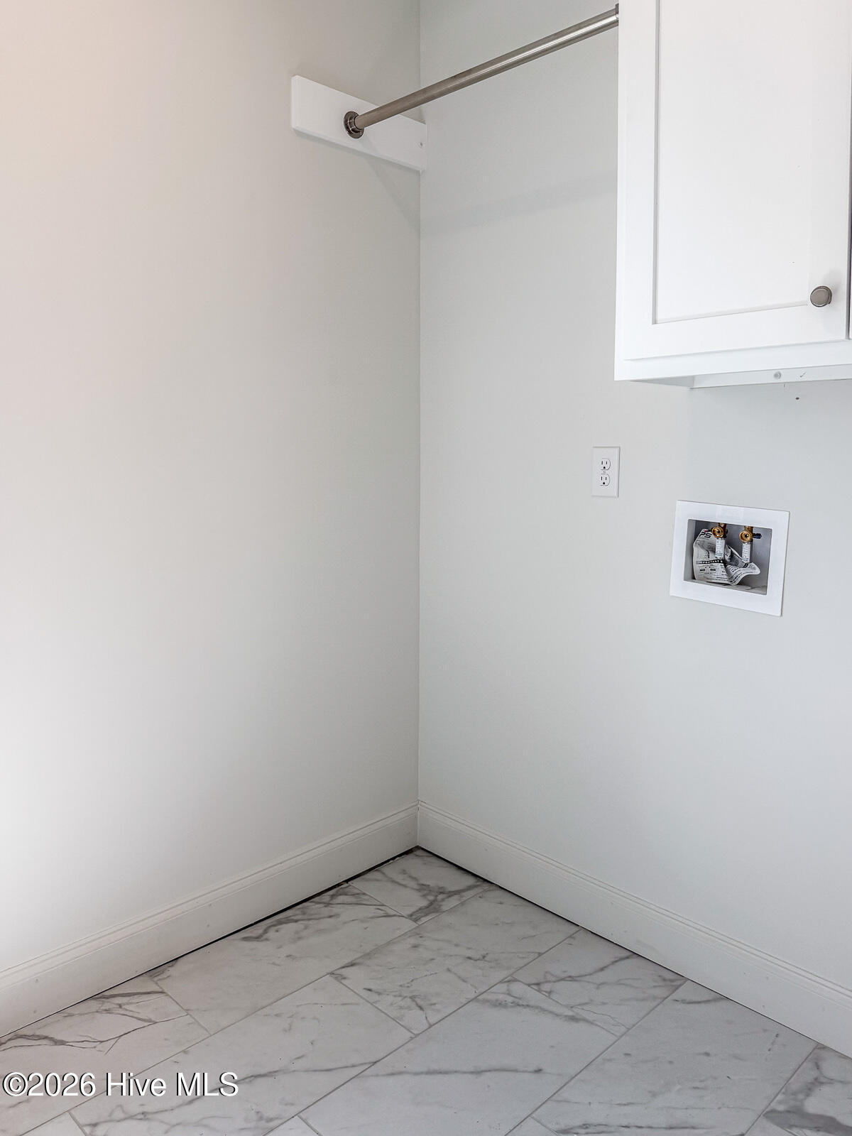 686 Slade Lake Drive Property Photo 15