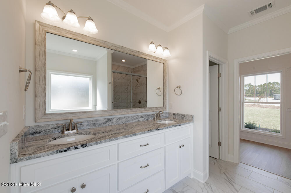 686 Slade Lake Drive Property Photo 15