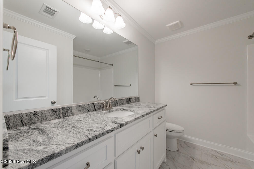 686 Slade Lake Drive Property Photo 18