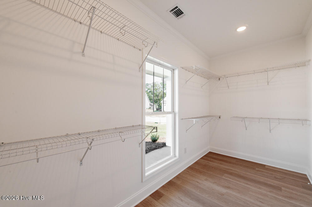 686 Slade Lake Drive Property Photo 19