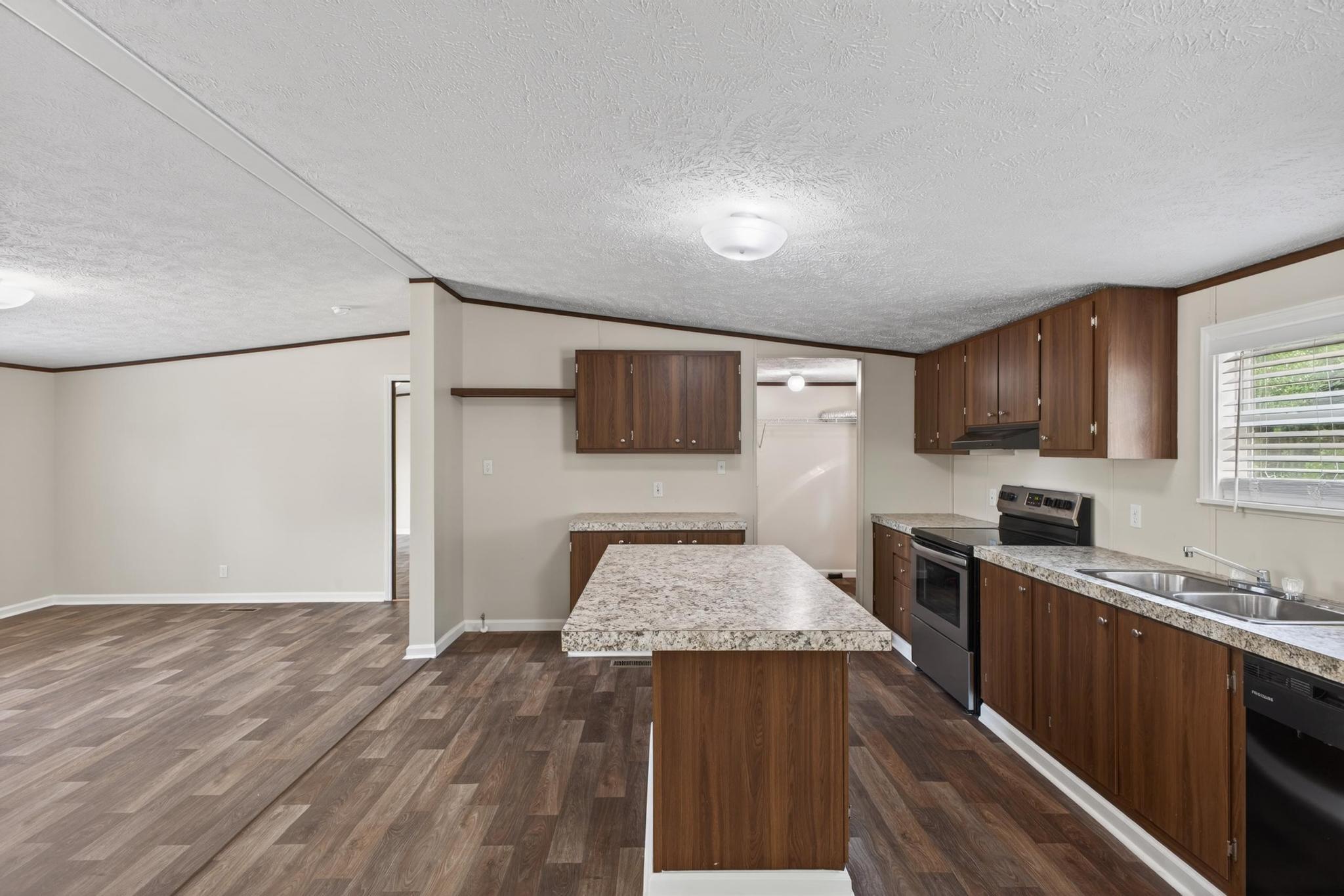 258 Wheat Road Property Photo 14