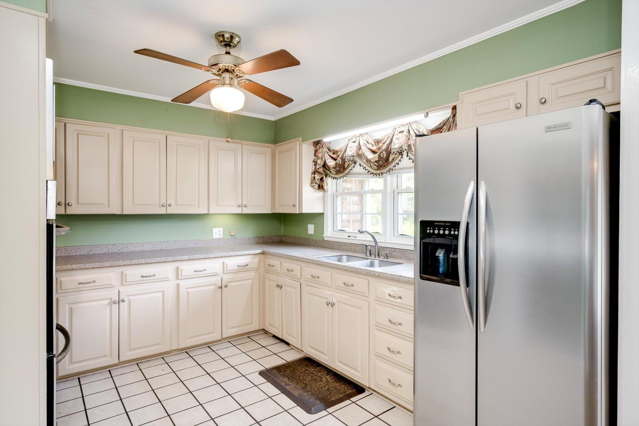 4375 Chamberlain S Ferry Road Property Photo 13