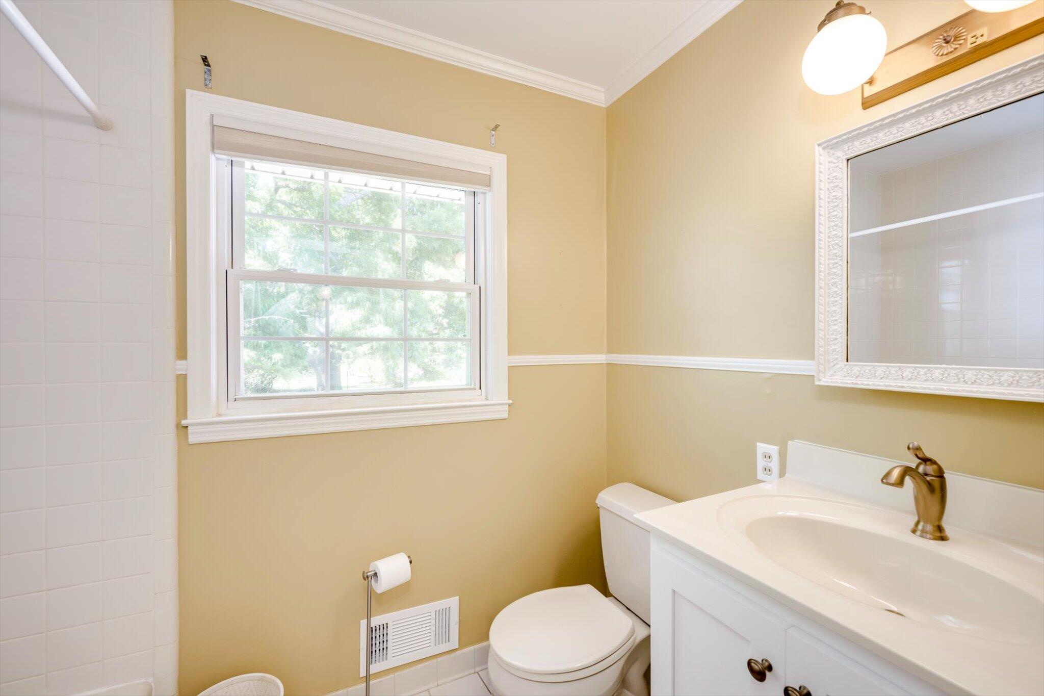 4375 Chamberlain S Ferry Road Property Photo 21