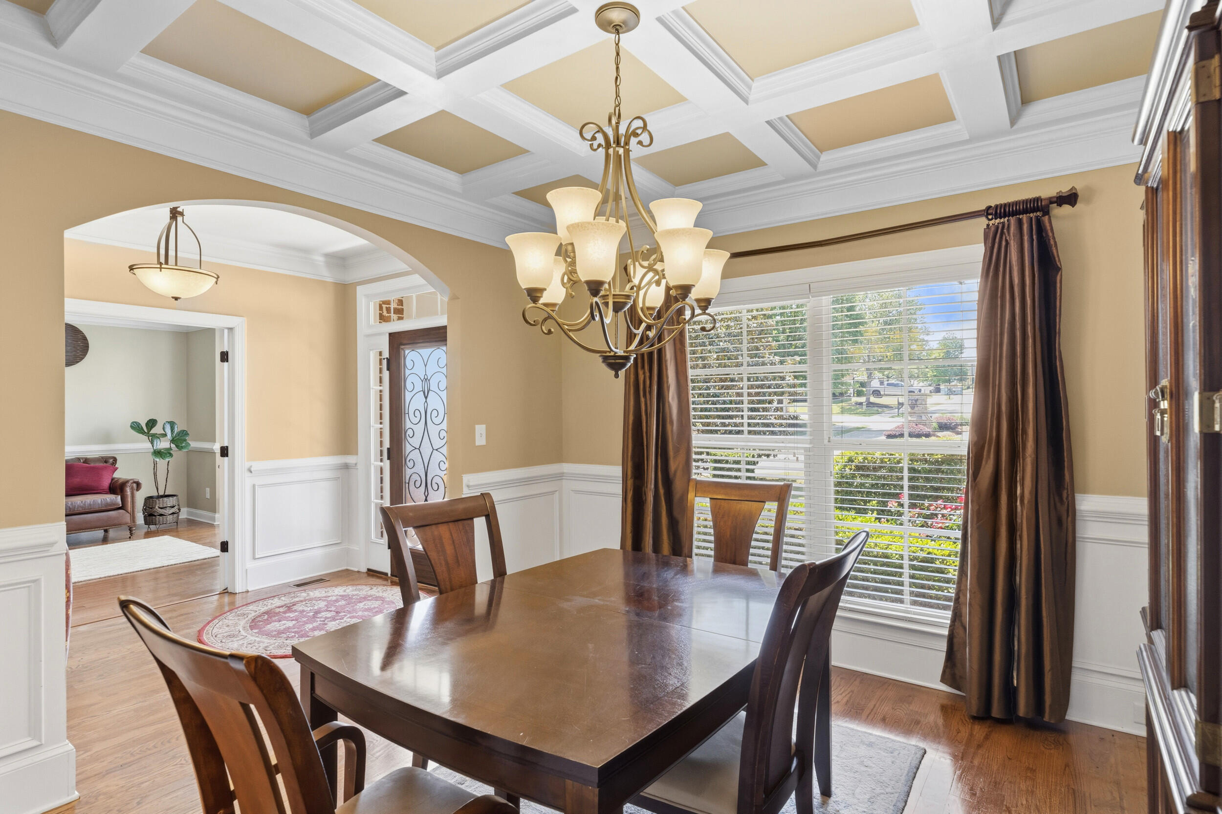 2512 Laurel Drive Property Photo 11