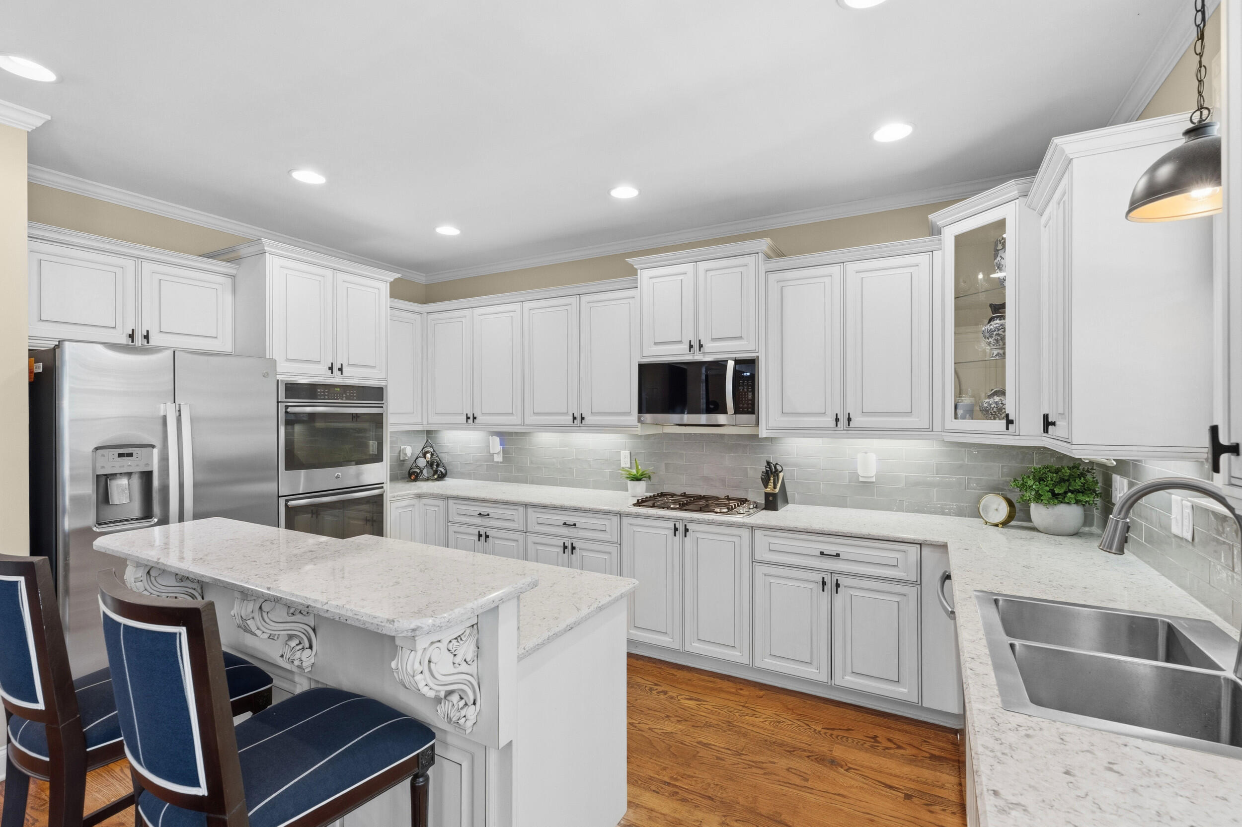 2512 Laurel Drive Property Photo 17
