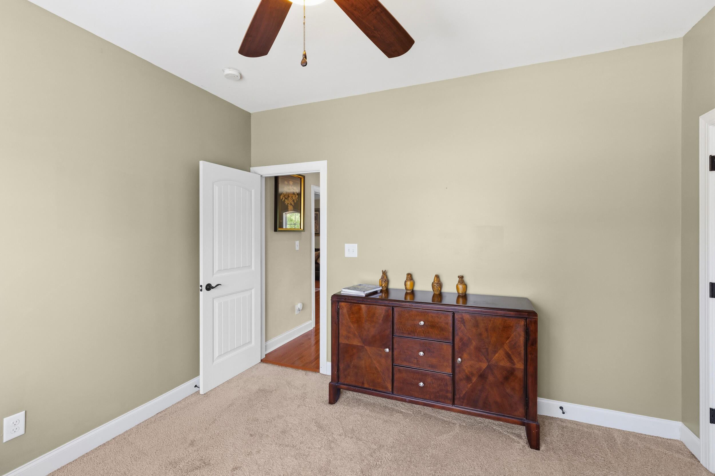 2512 Laurel Drive Property Photo 31