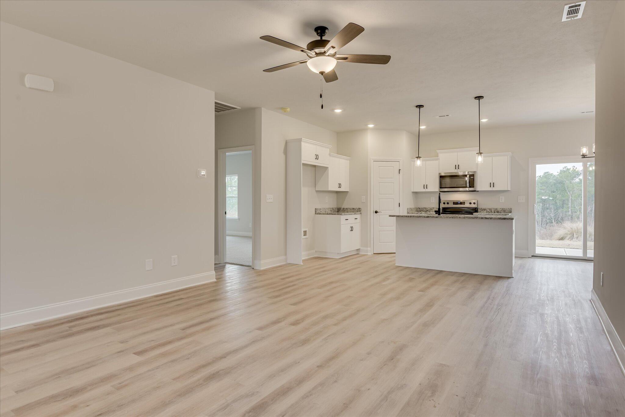345 Bay Meadows Drive Property Photo 13
