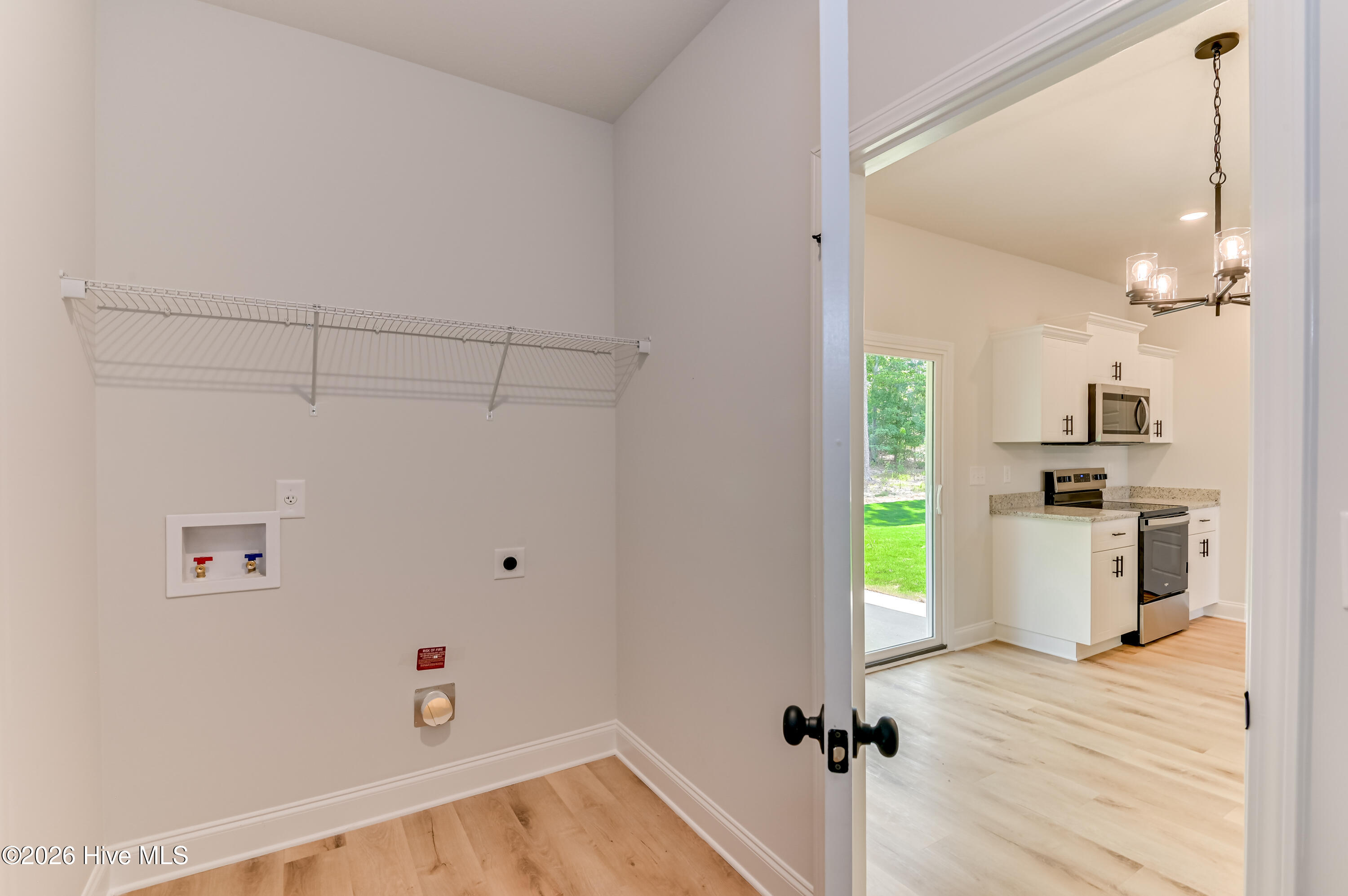 345 Bay Meadows Drive Property Photo 18