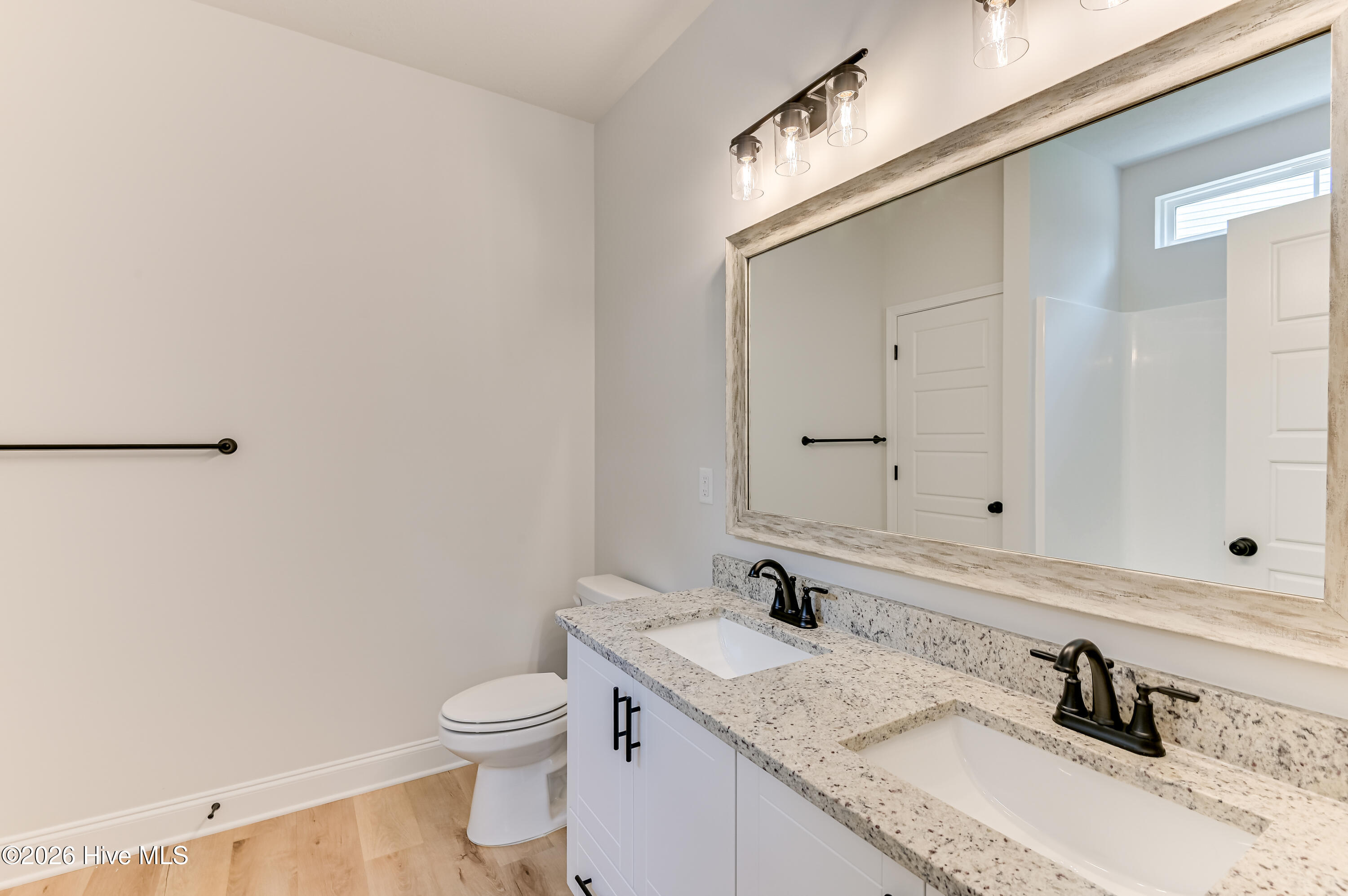 345 Bay Meadows Drive Property Photo 21