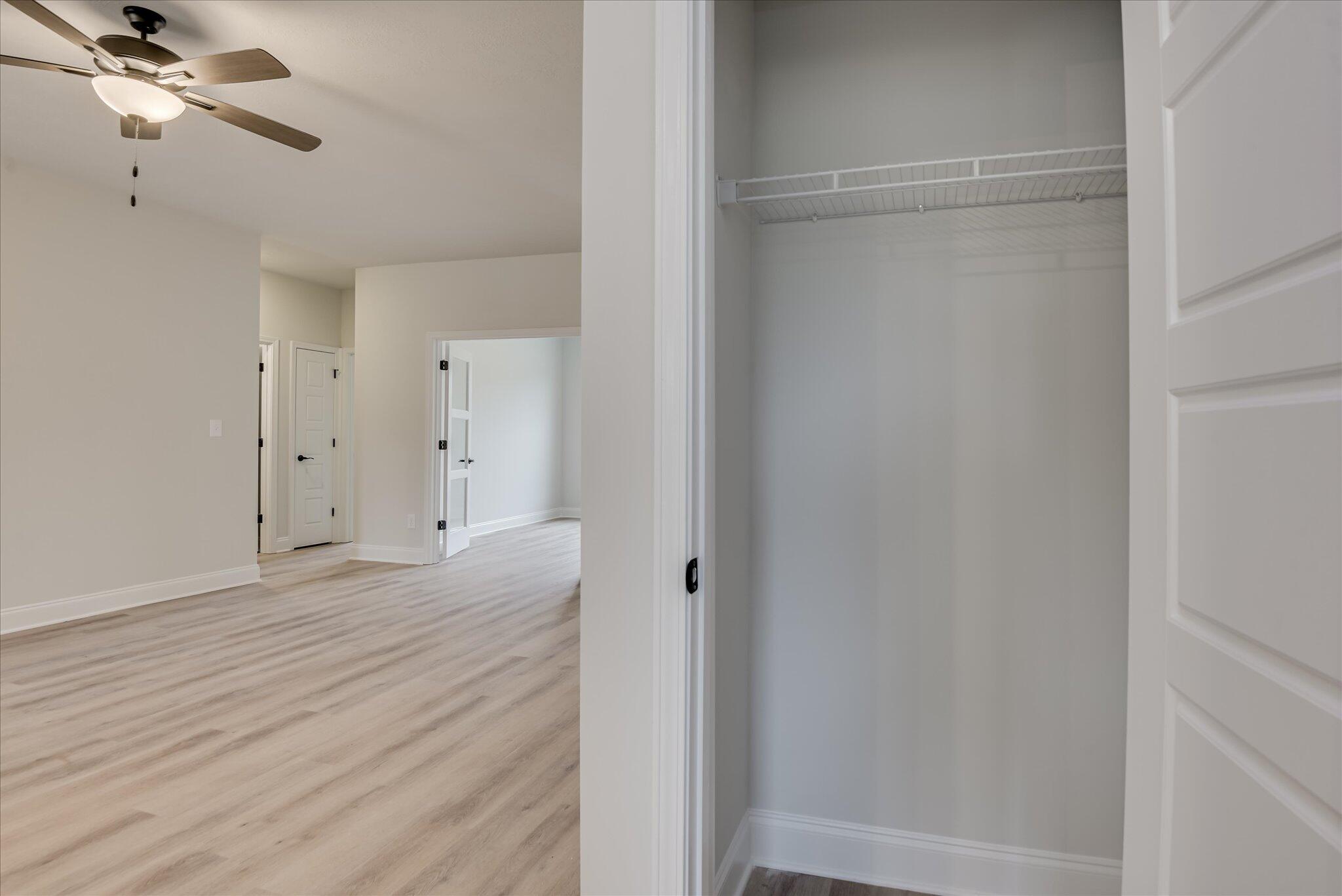 345 Bay Meadows Drive Property Photo 23