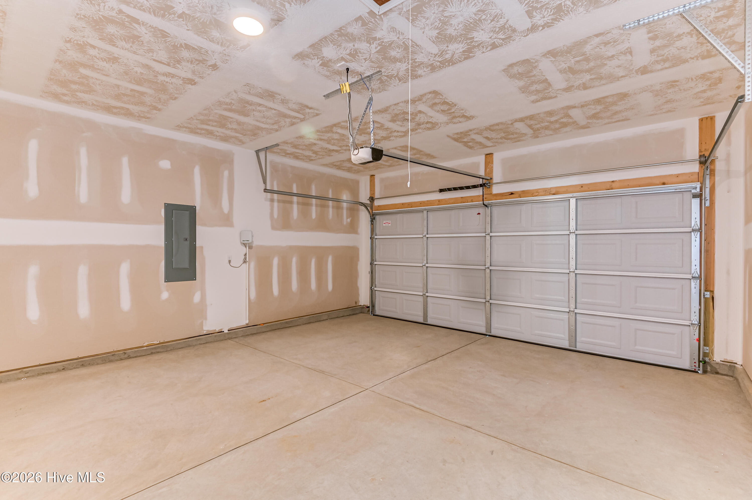 345 Bay Meadows Drive Property Photo 29