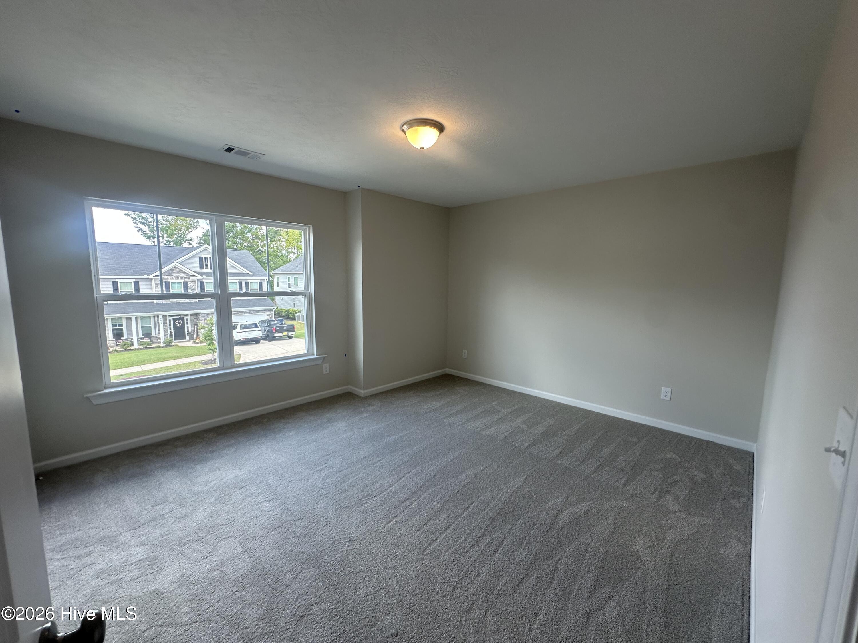 563 Hampton Drive Wd101 Property Photo 15