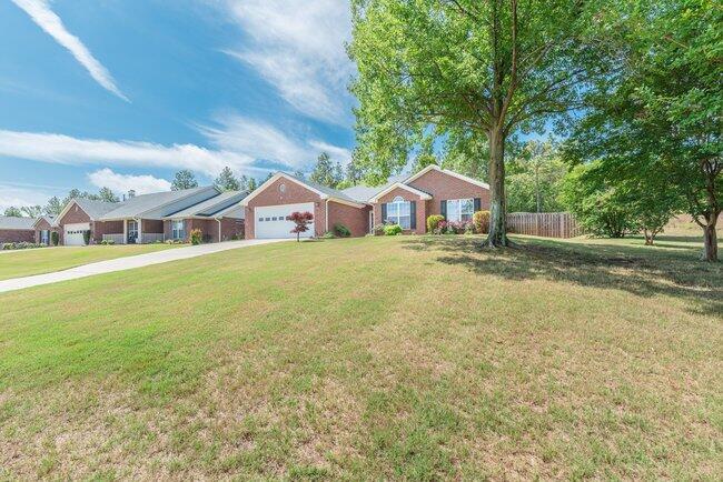 488 Wickham Drive Property Photo 3