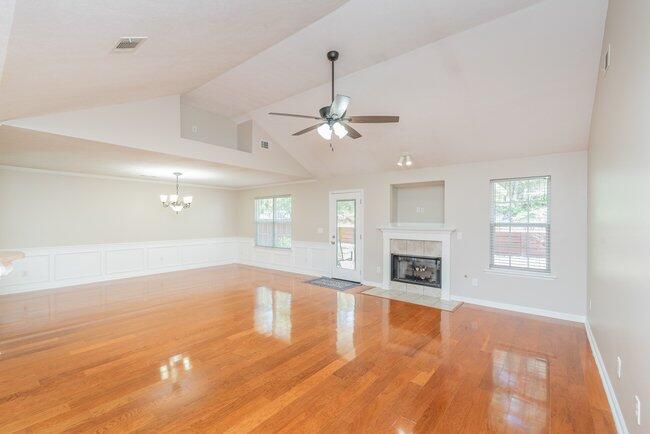 488 Wickham Drive Property Photo 7
