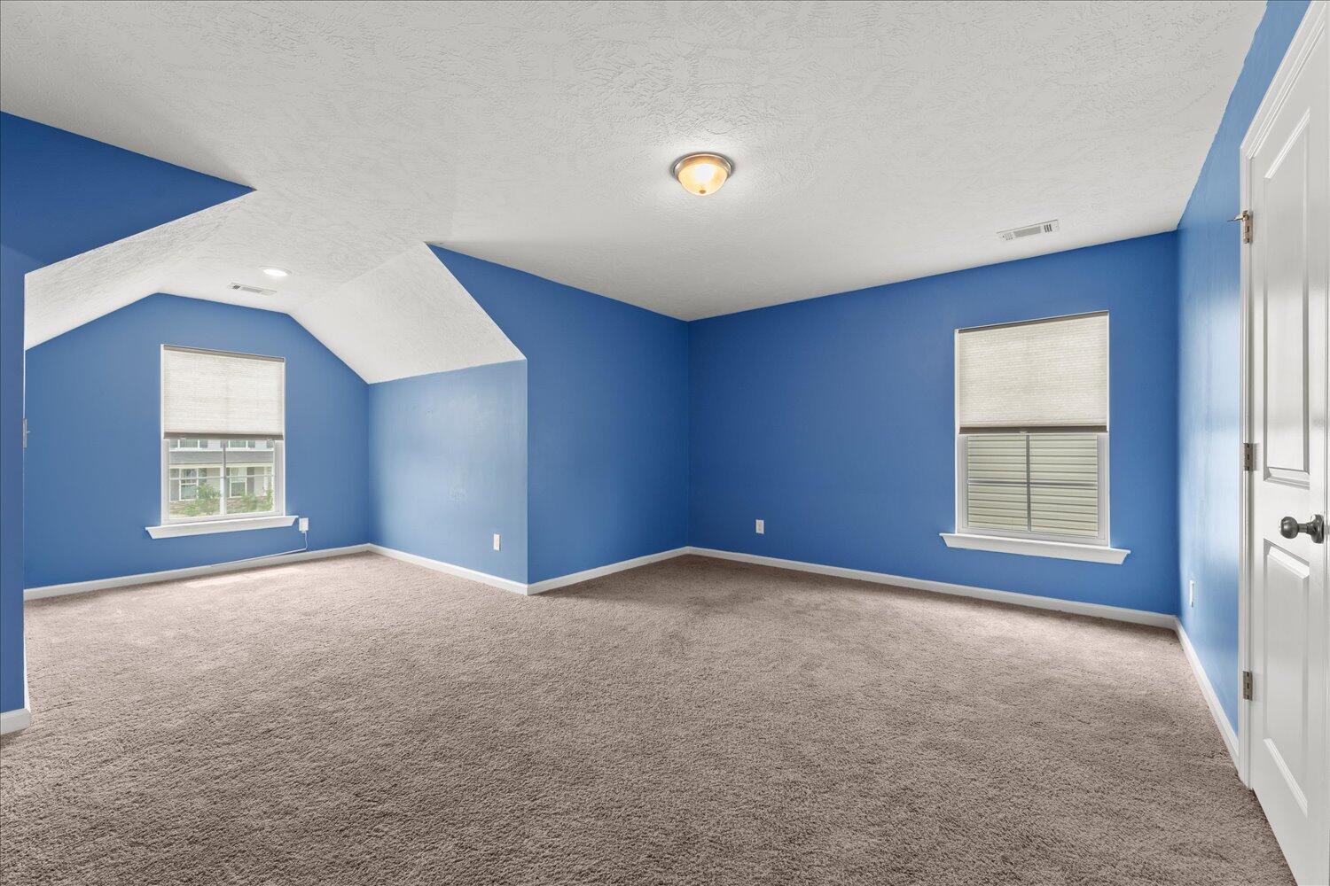 437 Arrowwood Drive Property Photo 26