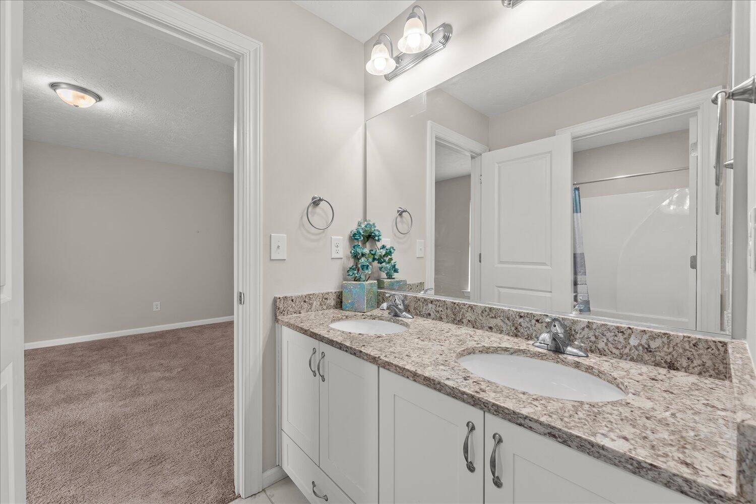 437 Arrowwood Drive Property Photo 31
