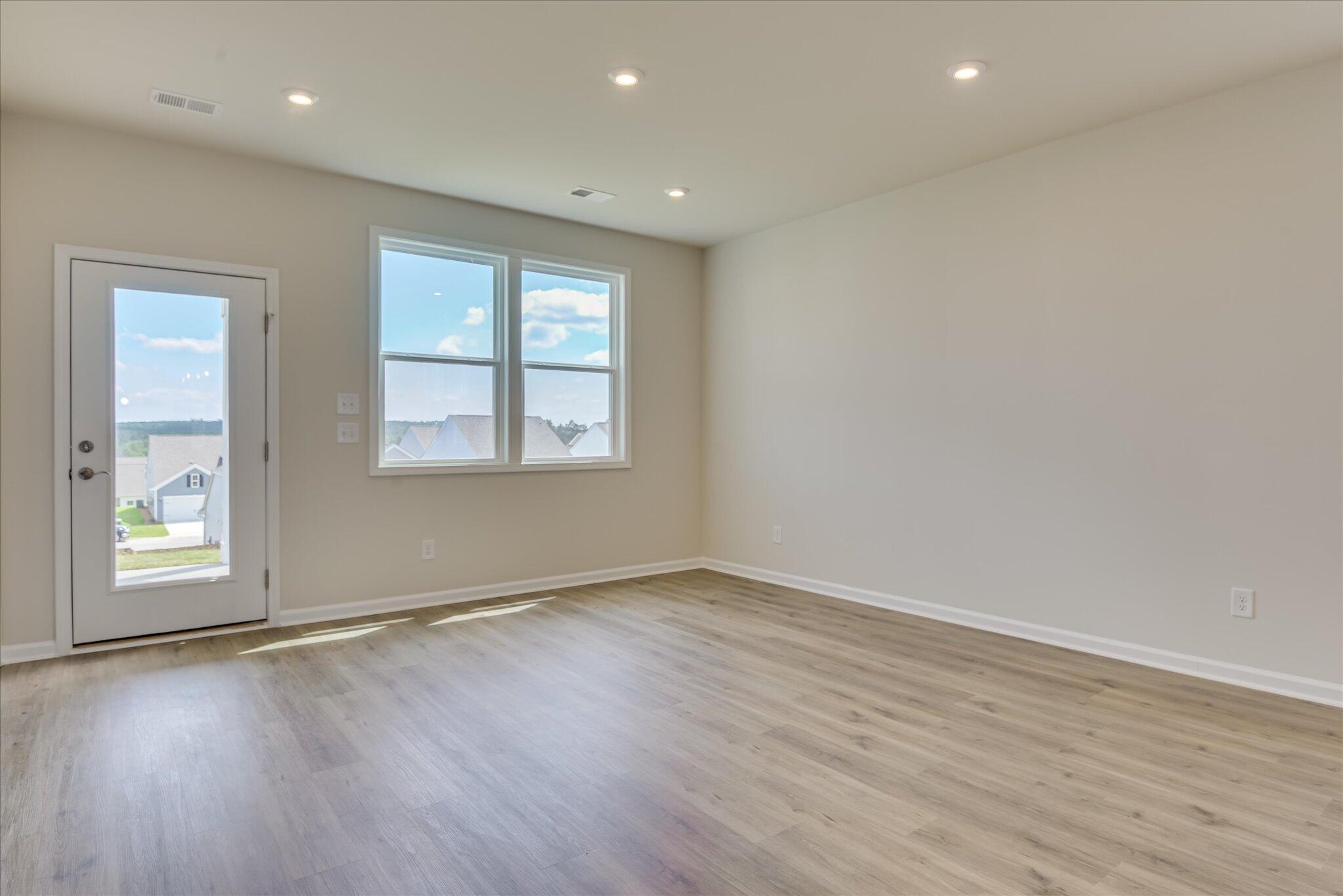 764 Tess Street Property Photo 8