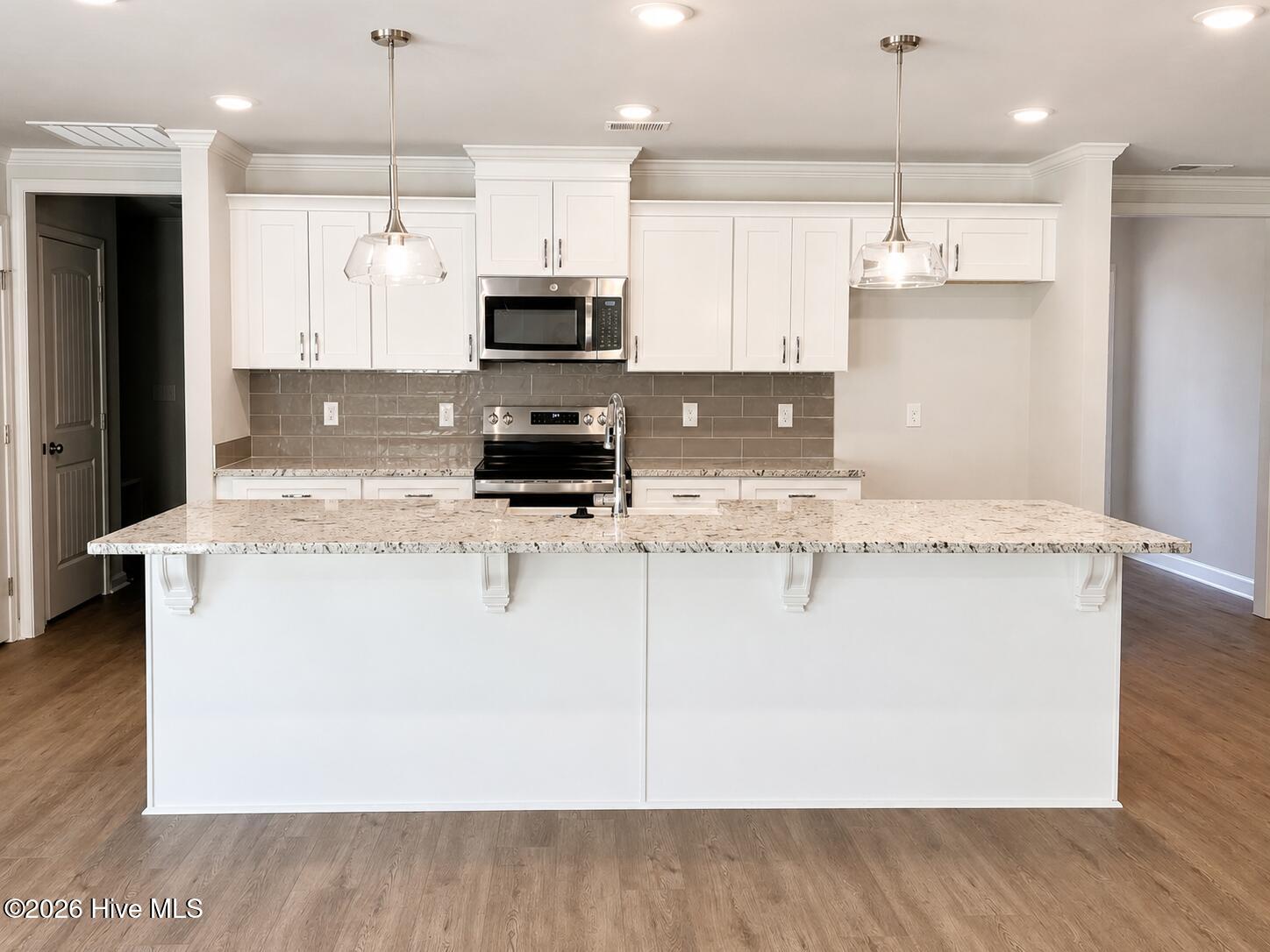 8389 Snelling Drive Property Photo 8