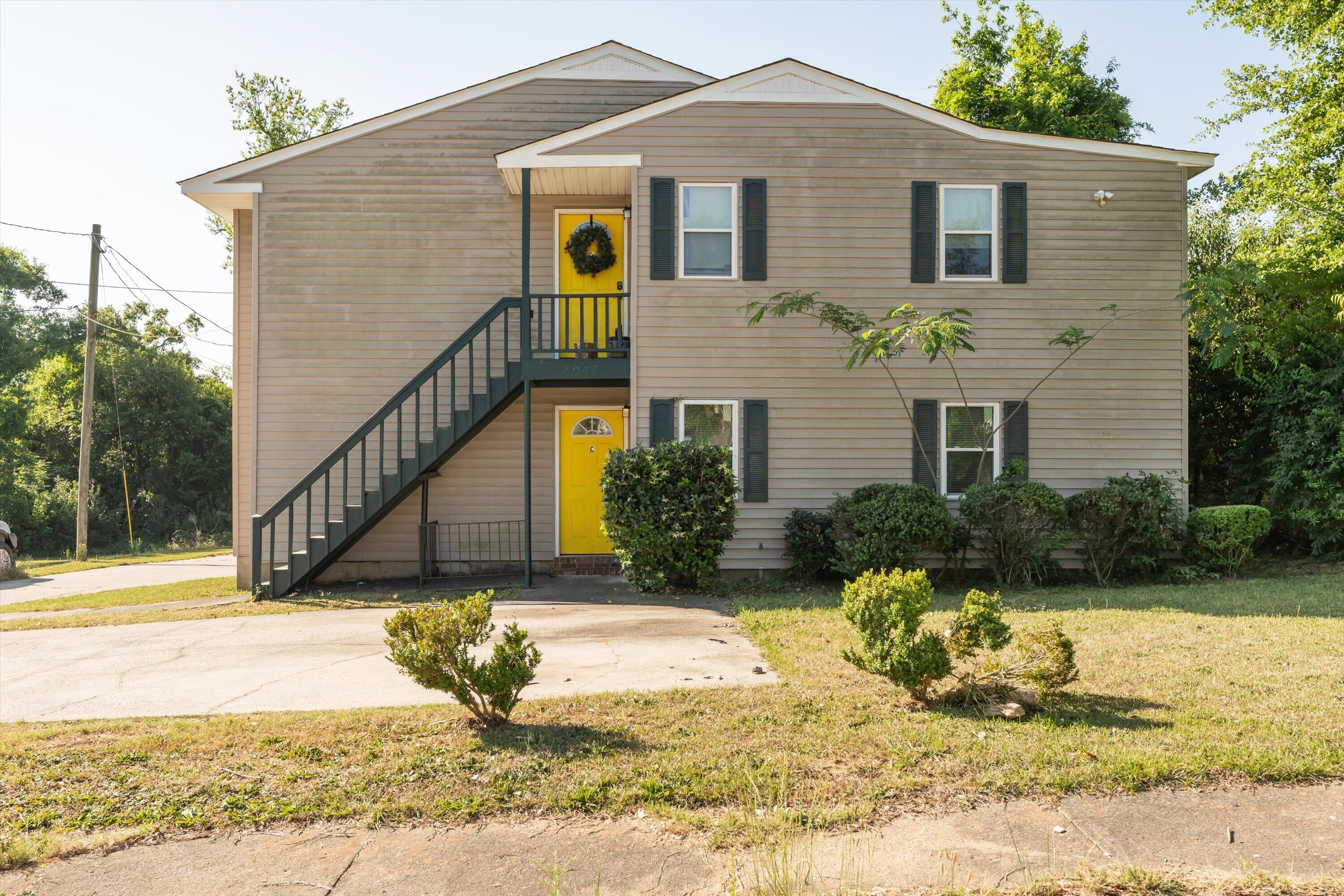 2048 Battle Row C Property Photo 1