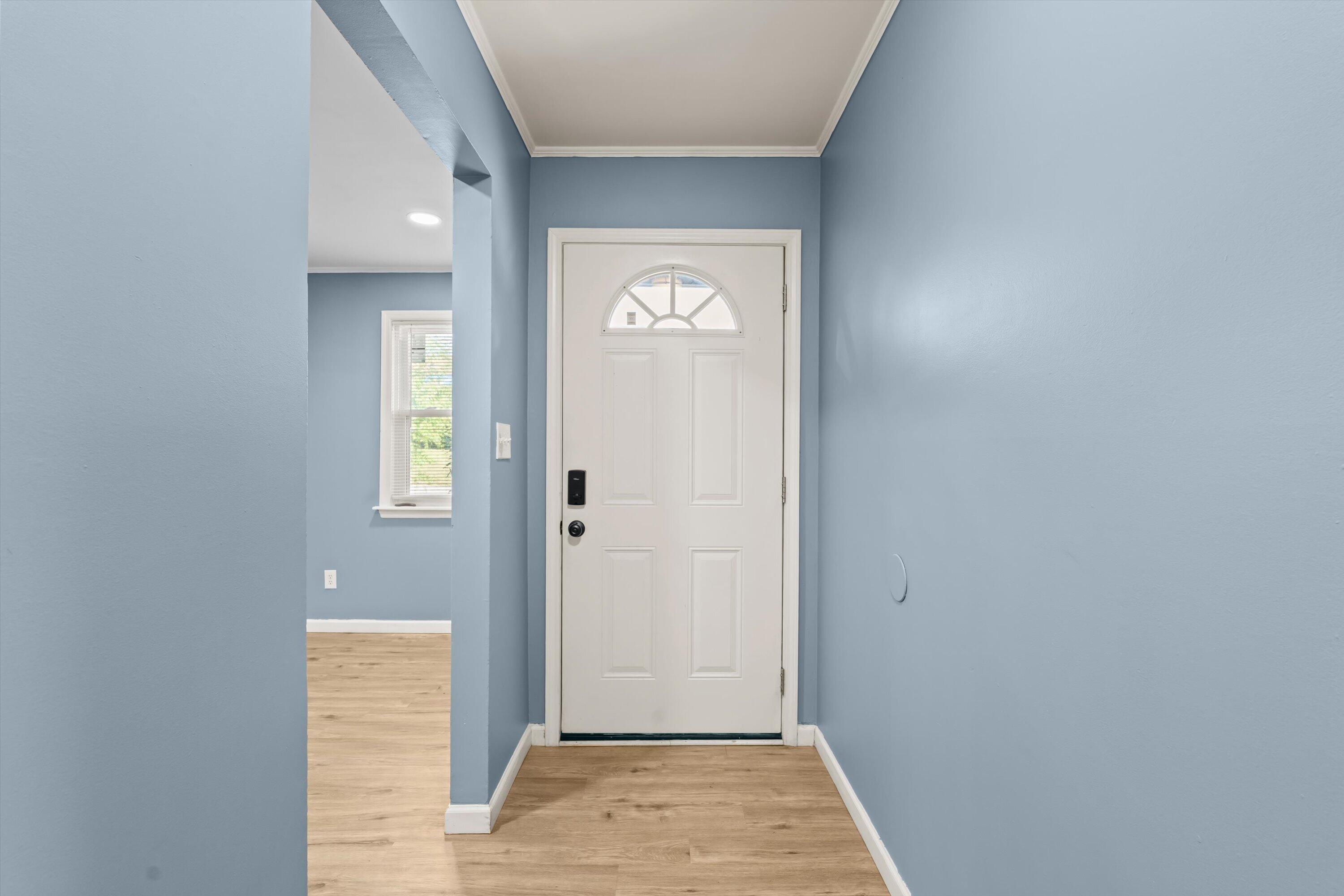 2048 Battle Row C Property Photo 7
