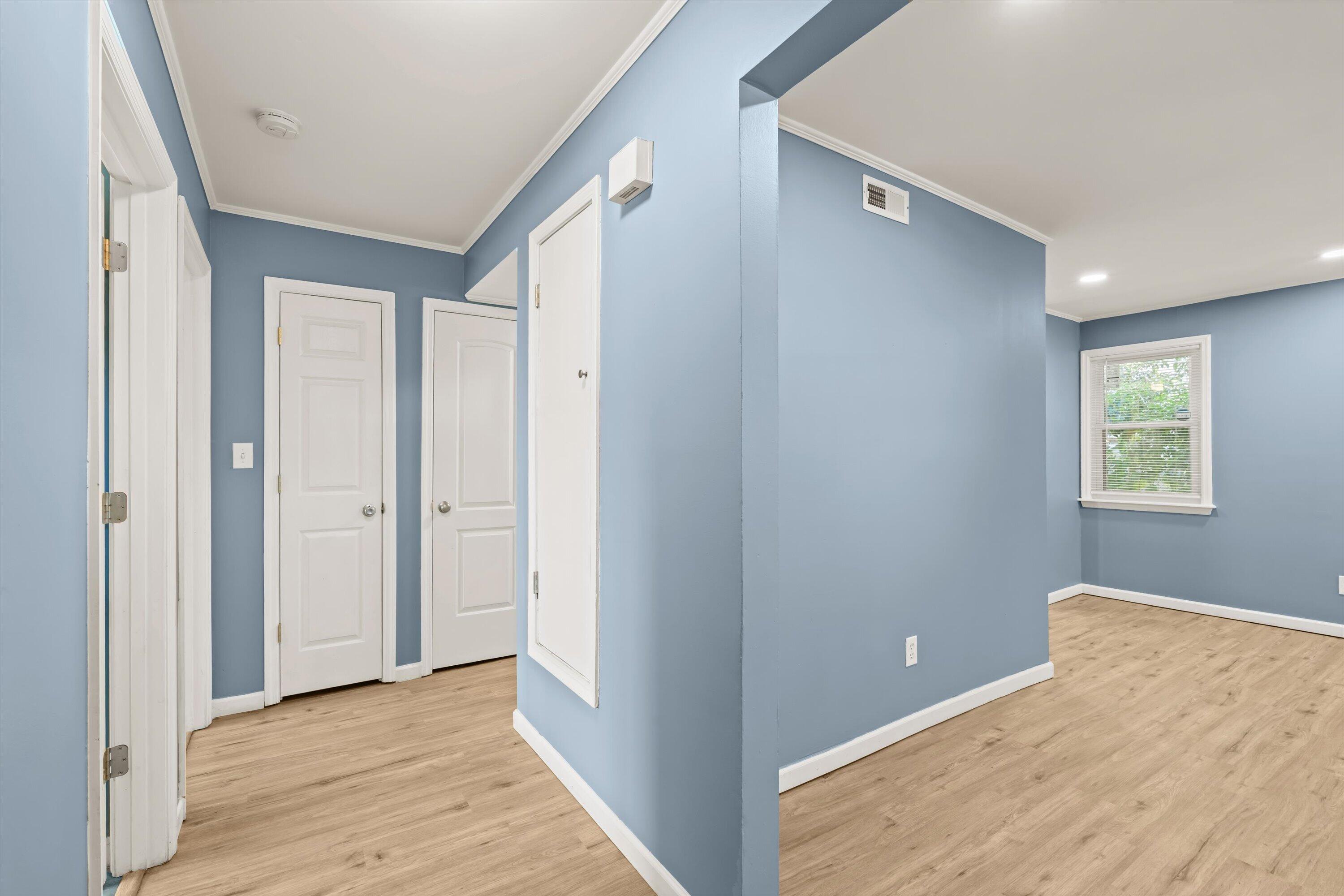 2048 Battle Row C Property Photo 8