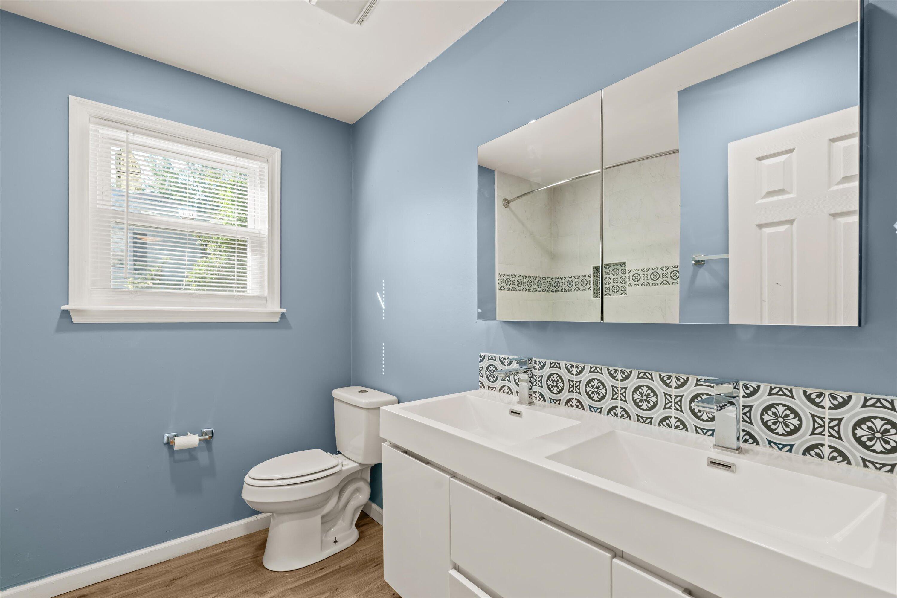 2048 Battle Row C Property Photo 15