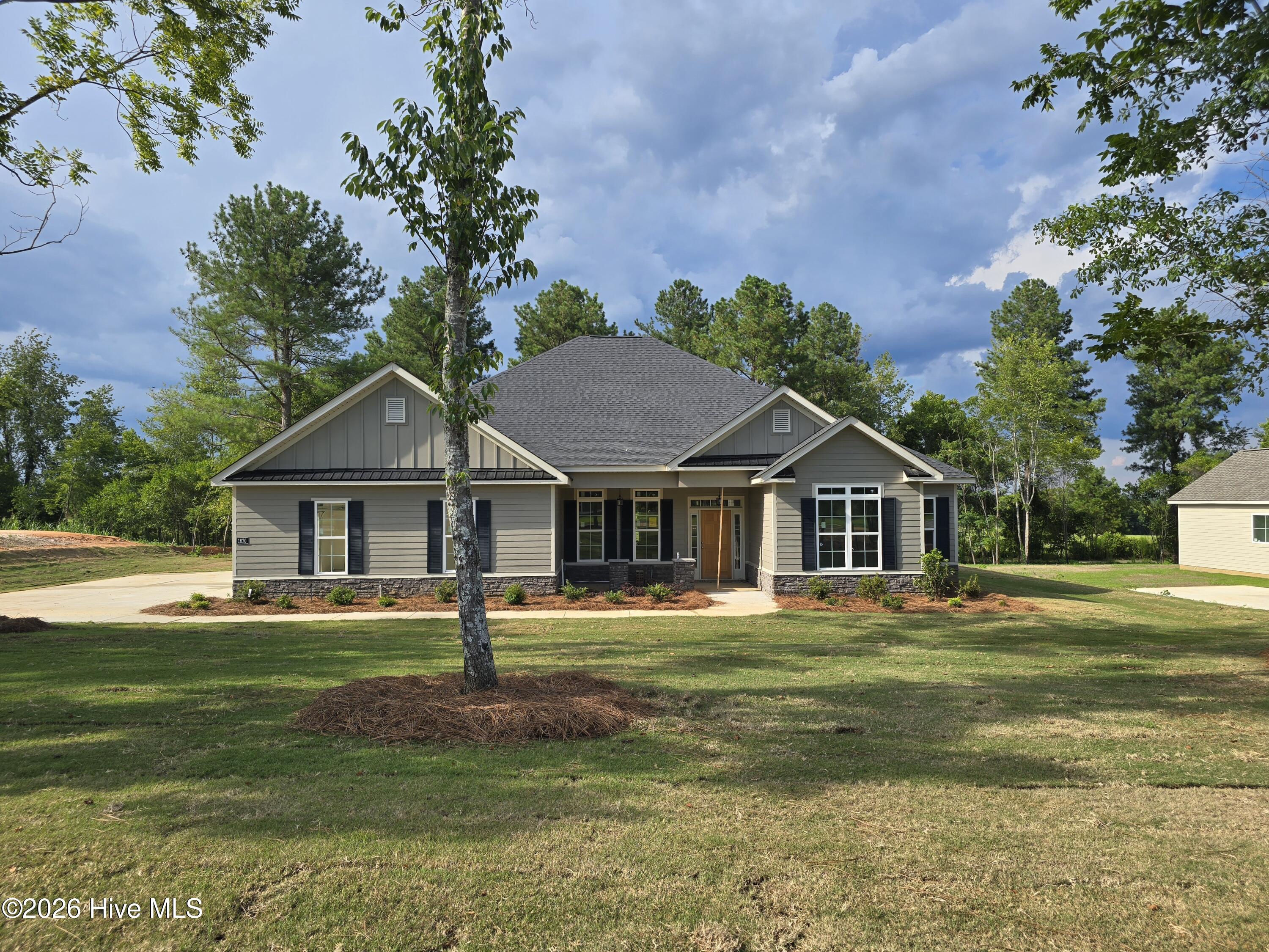 1670 Bellingham Drive Property Photo 3