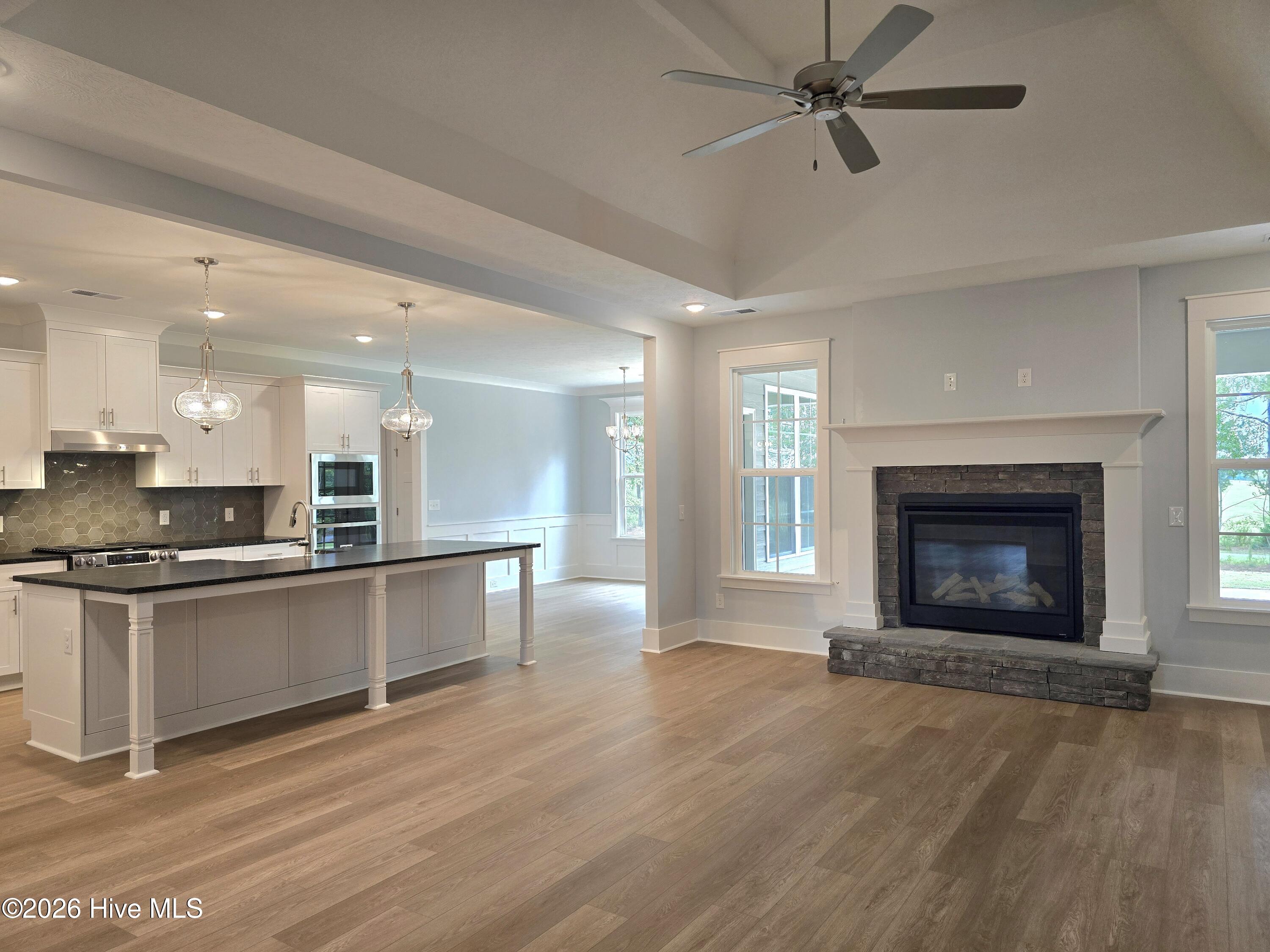1670 Bellingham Drive Property Photo 14