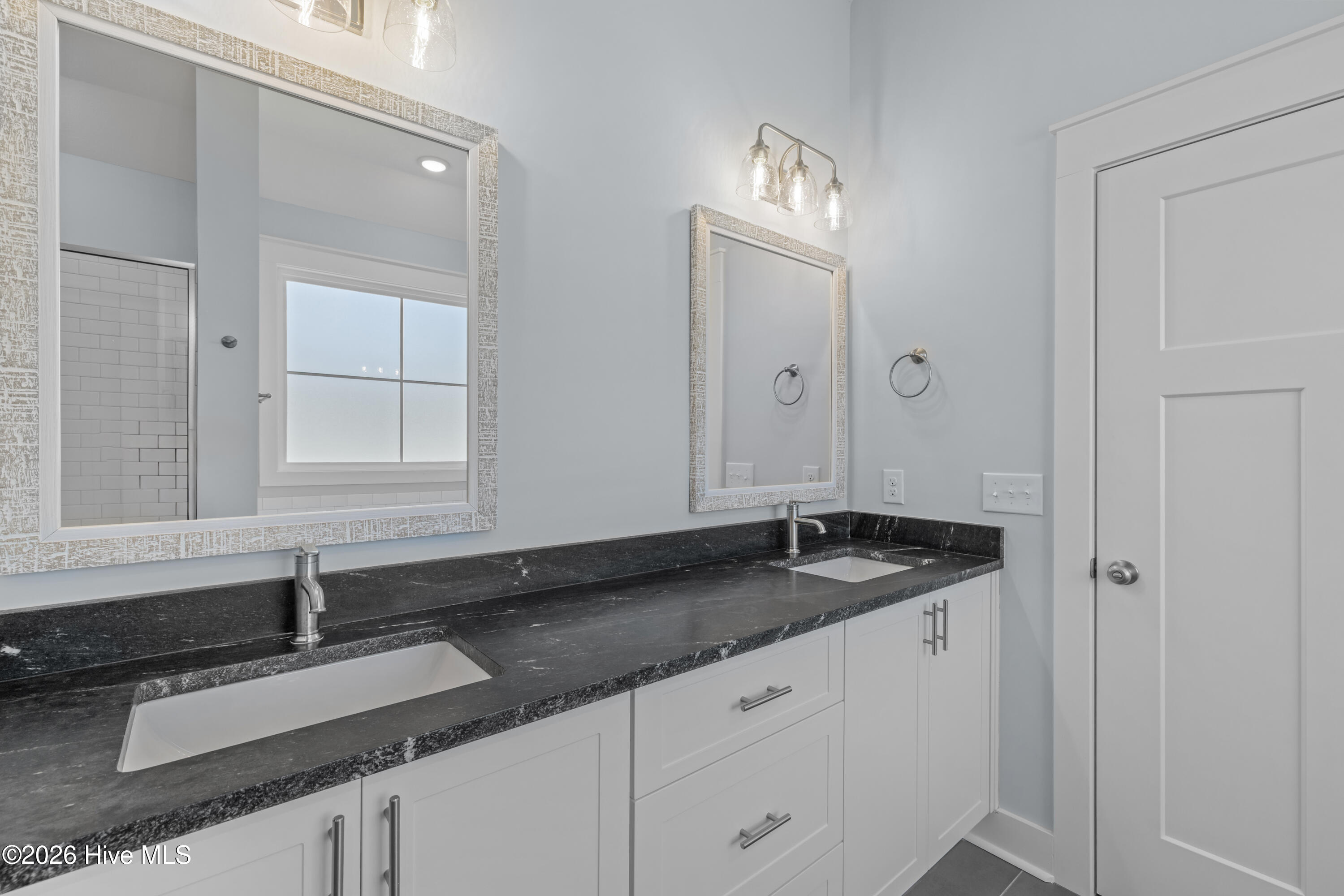1670 Bellingham Drive Property Photo 37