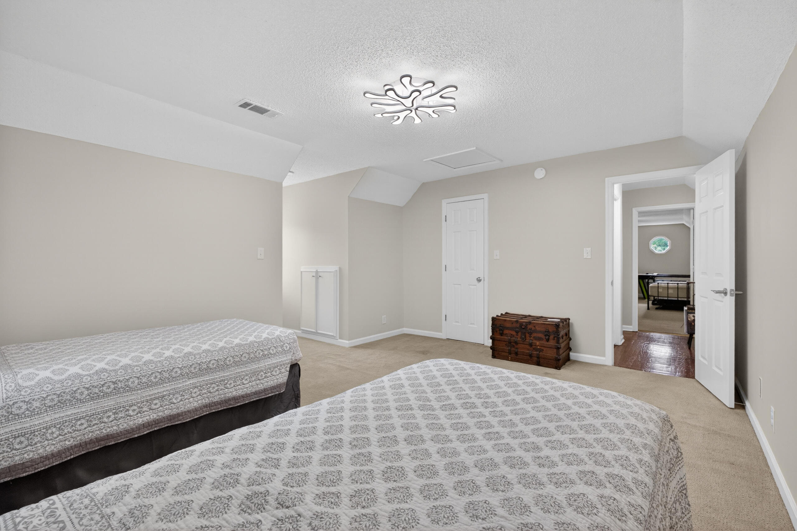 1607 E Tavelle Lane Property Photo 34