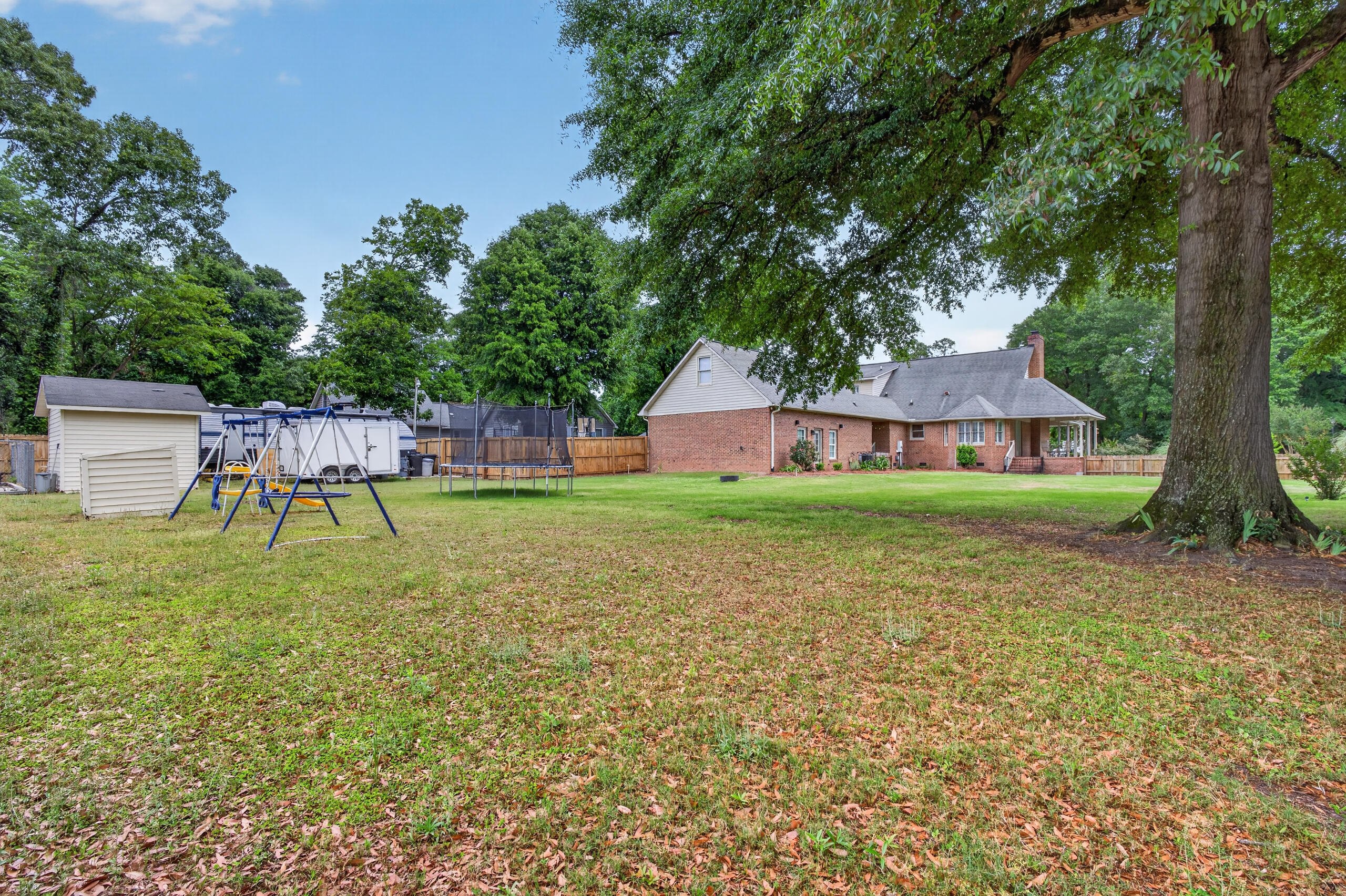 1607 E Tavelle Lane Property Photo 45