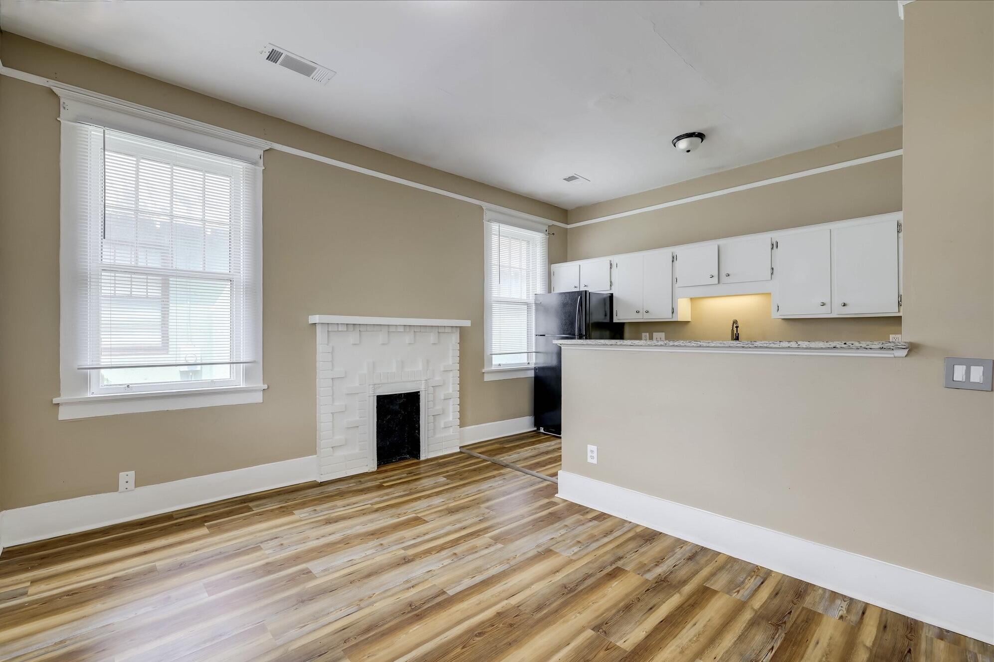 306 2nd Street Property Photo 8